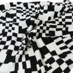 Black and White Quilt - Patchwork Quilt - Image 3