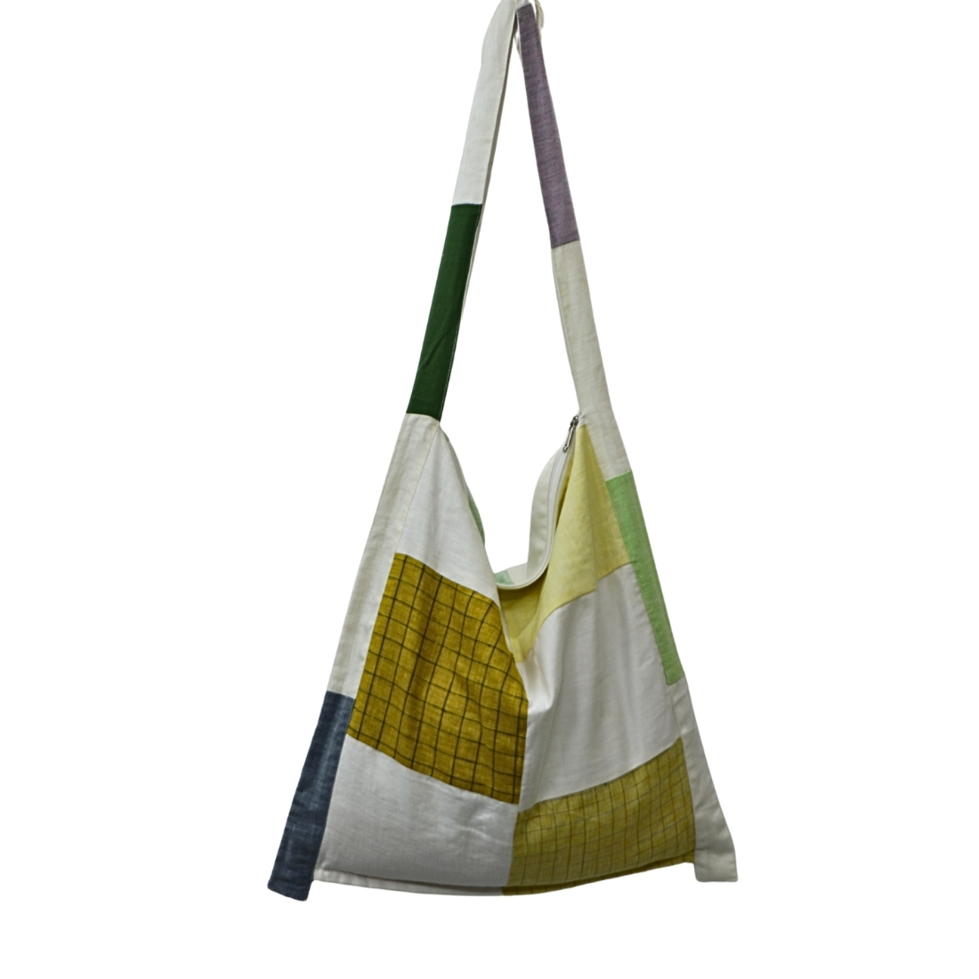 Sustainable Jhola Bag in Upcycle Linen - Image 3